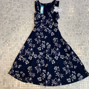 41 Hawthorn Faux Wrap Floral Dress NWT